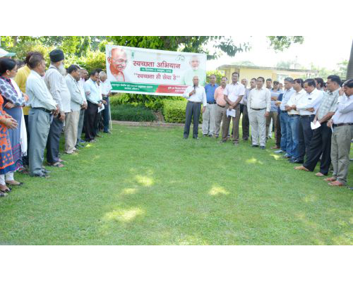 Taken the Oath on the eve of `Swatch Hi Seva’ on 15th Sept., 2018